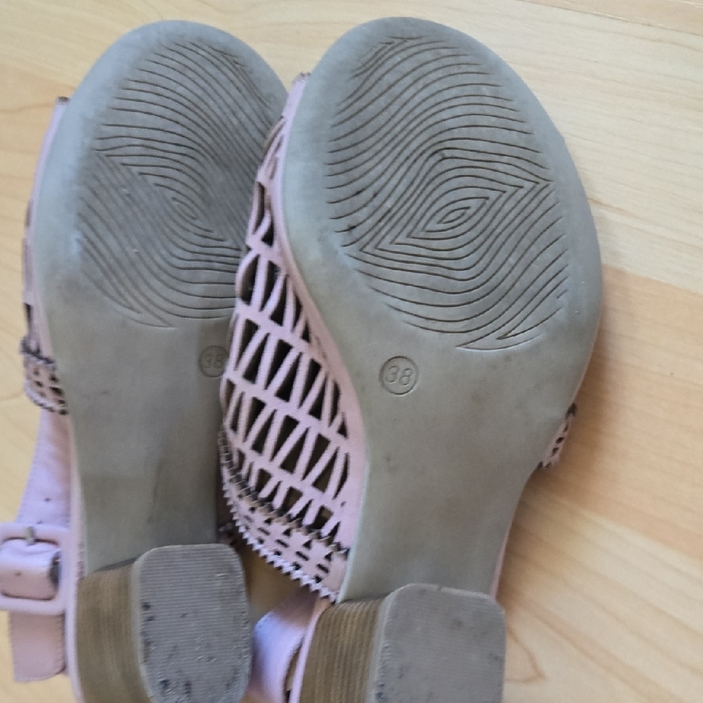 Bueno Mauve Cutout Sandals - Picture 4 of 6